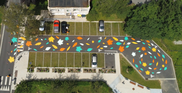 Entreprise experte en marquage au sol passe l'été à l'école pour du marquage d'animation et design actif pour les écoles
