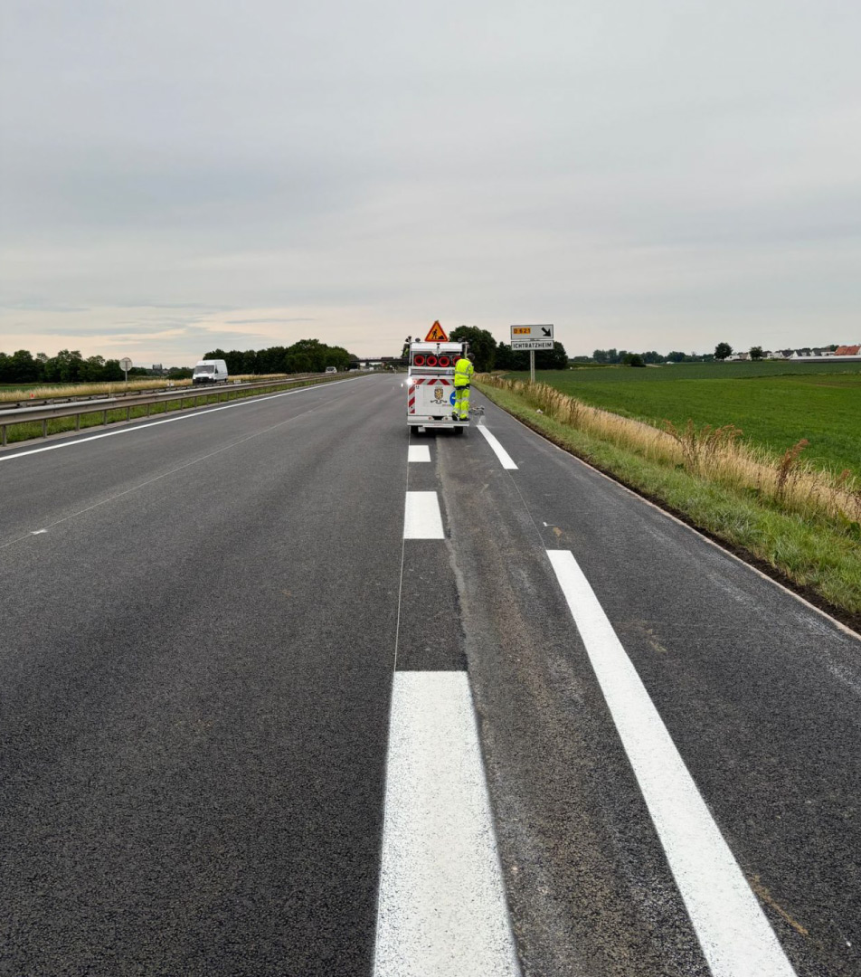 mission-marquage-des-routes-sur-le-D83-actu-11-06-25-marquage-des-routes-helios-5 Mission marquage sur le D83
