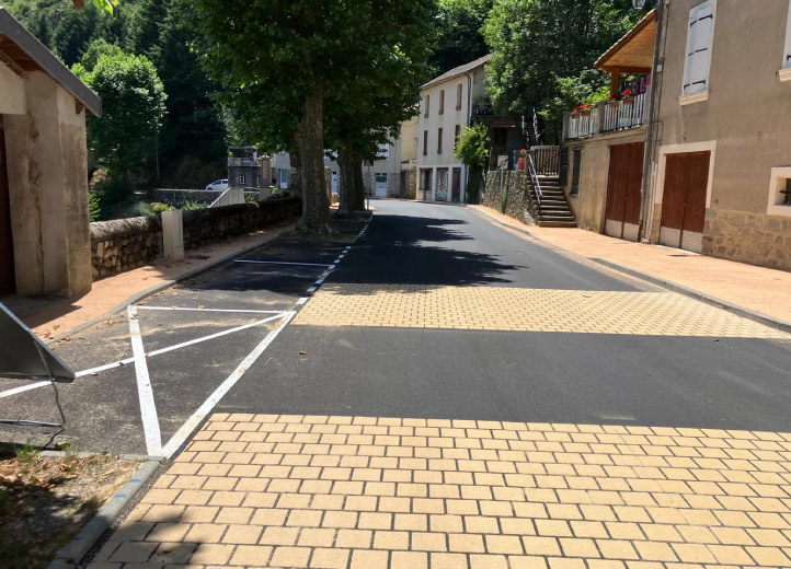 un-nouvel-eclat-pour-la-commune-de-saint-julien-dintres-4 Un nouvel éclat pour la commune de Saint-Julien d’Intres
