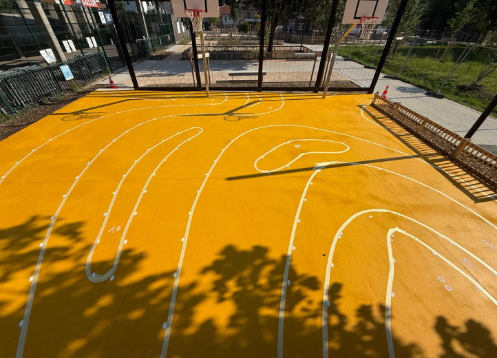 Un terrain réaménagé au parc Barros à Villeurbanne