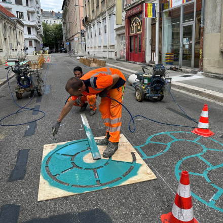 Hélios entreprise de marquage au sol, design actif et signalisation routière