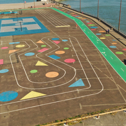 Marquage au sol et design actif pour les ports