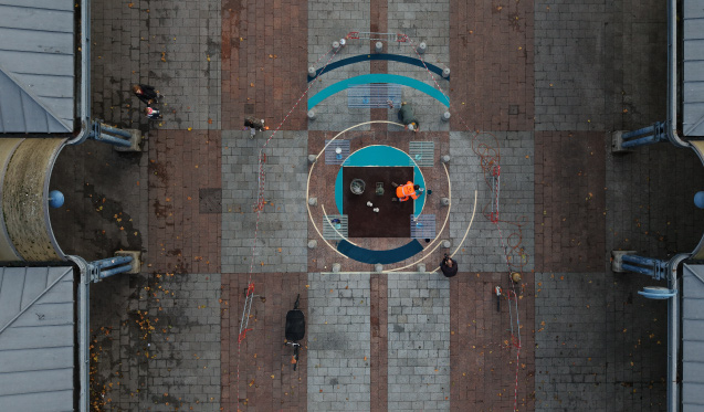 Fresque colorée sur la place Saint-Marc à Rouen