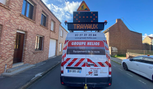 Une signalisation à perte de vue sur la RD77