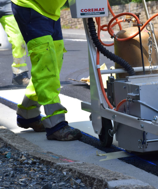 Marquage au sol des passages piétons