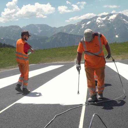 Signalisation horizontale et marquage des routes et autoroutes - HELIOS